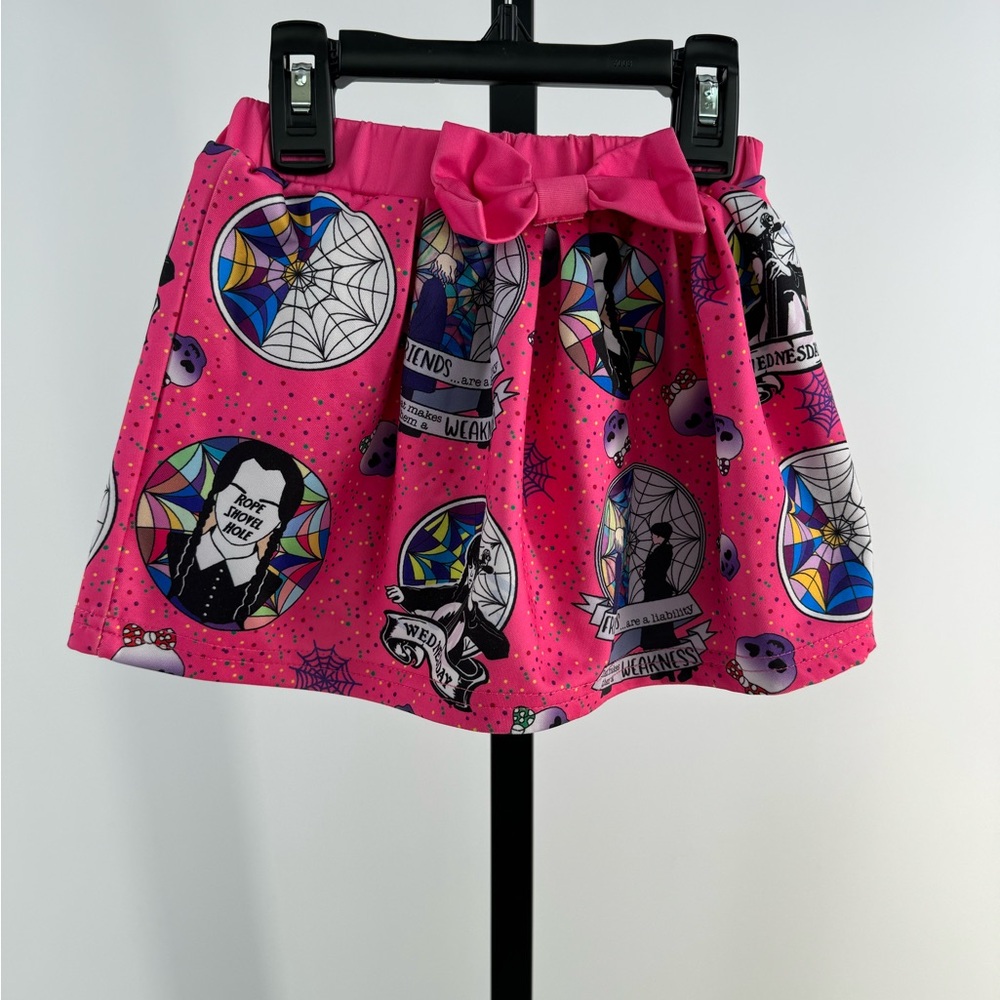 Pink Wednesday Adams skirt size 110 (Around a 4T)